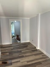 Building Photo - 51 Place Terrace