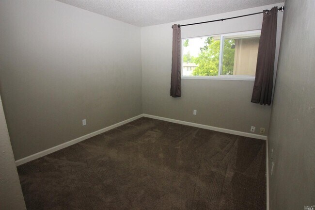 Building Photo - 2829 Apple Valley Ln