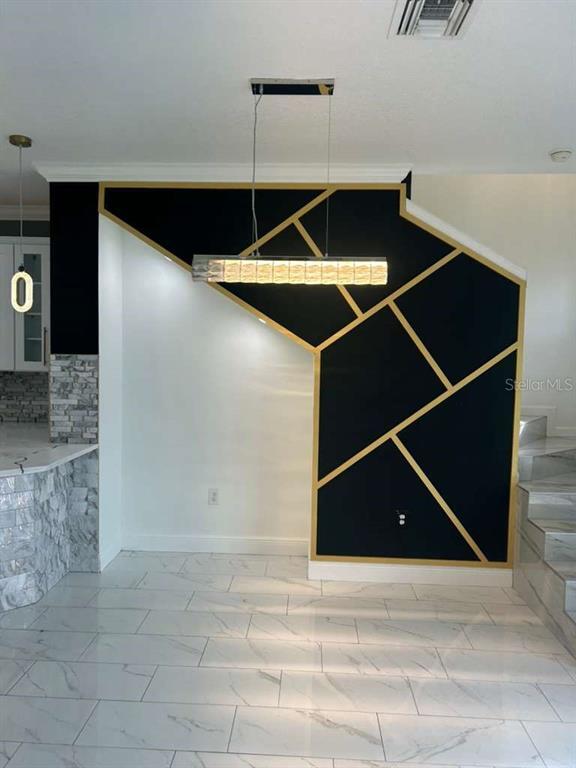 Foto del edificio - 5001 Alita Terrace