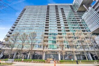 Building Photo - 9725 Woods Dr