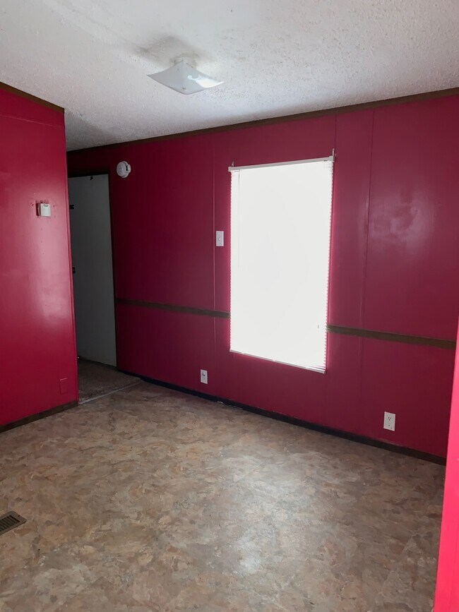 Foto del edificio - Coming soon 2 Bedroom 2 Bath Pet friendly ...