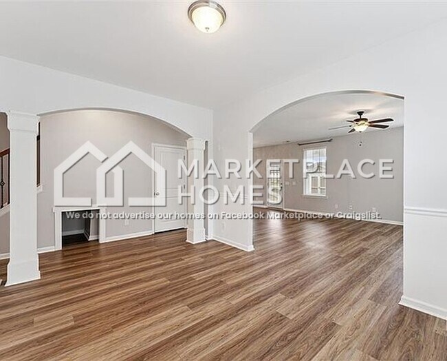 Foto del edificio - 54 Winslow Cir