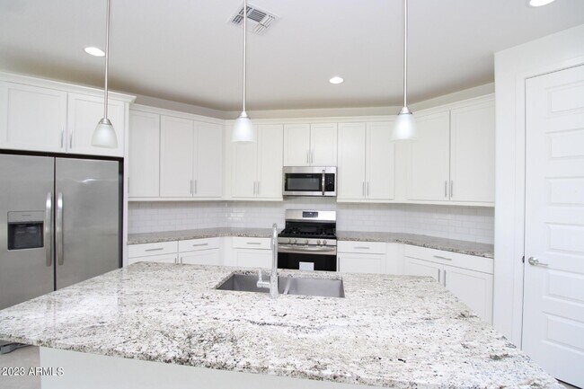 Building Photo - 181 E Virgo Pl