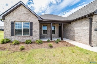 Building Photo - 117 Harper Ln
