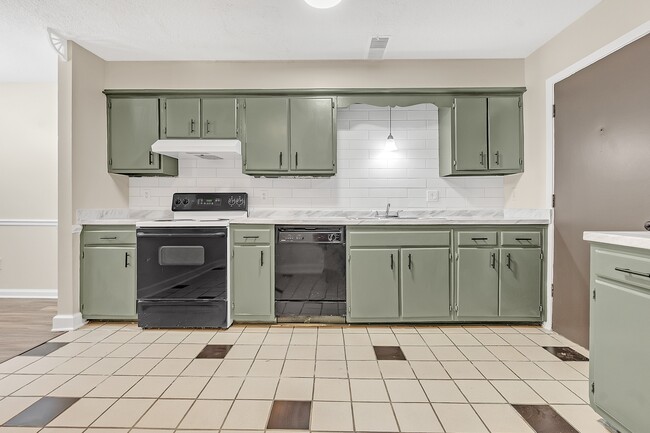 Foto del edificio - 1838 Quail Park Cir