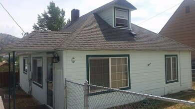 Building Photo - 4640 Balsam Dr