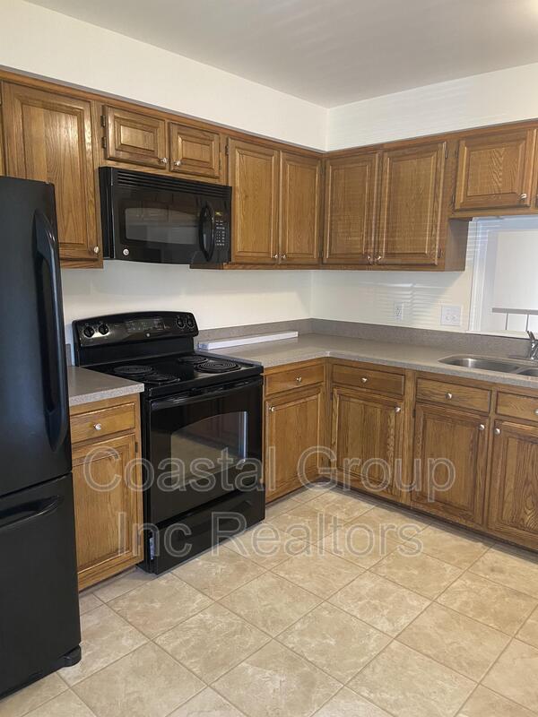 Foto del edificio - 1020 Colonial Meadows Way