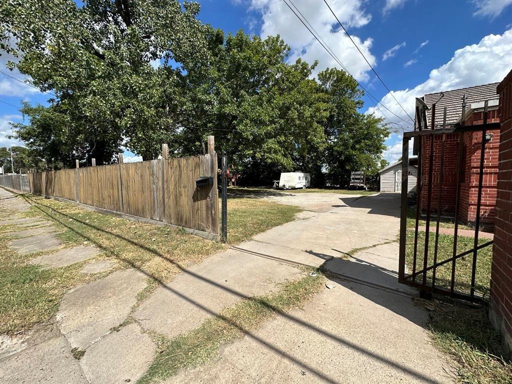 Foto principal - 2814 Elysian St