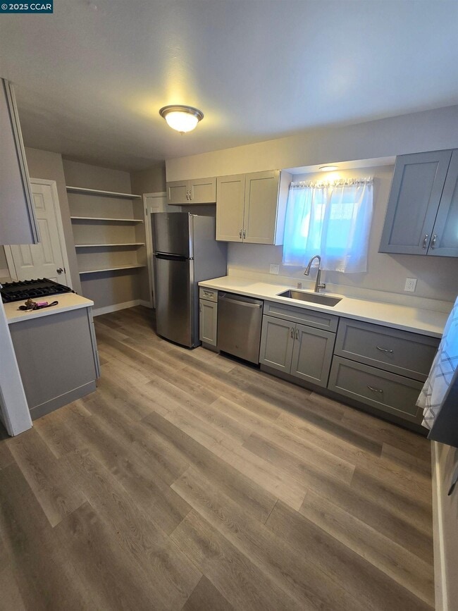 Building Photo - 4370 Harmon Rd