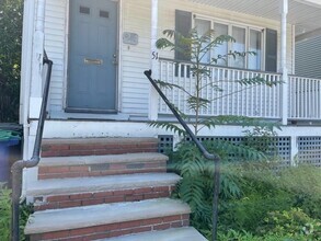 Building Photo - 51 Linden Ave