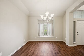 Building Photo - 13402 E Summer Chase Cir