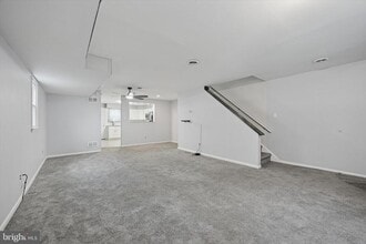 Building Photo - 4205 W 5th St