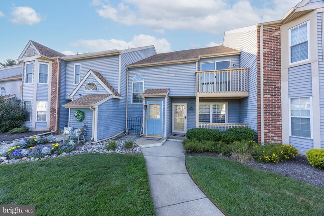 Building Photo - 85 Pinewood Dr