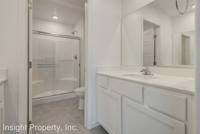 Foto del edificio - 3 br, 3 bath House - 3513 Arcadian King Ave