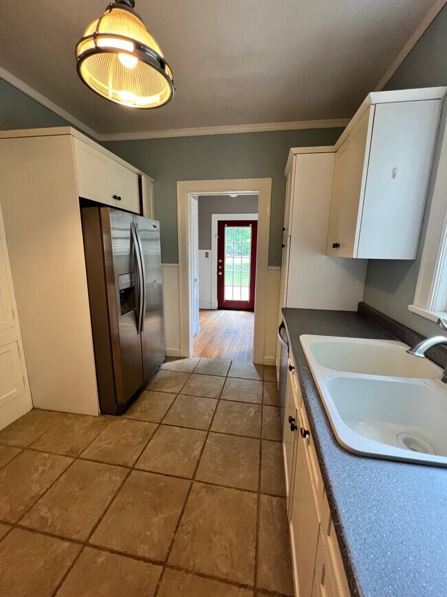 Foto del edificio - 5603 Montview St