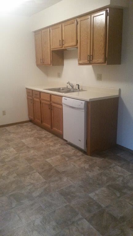 Building Photo - 2765 Pleasant View Dr