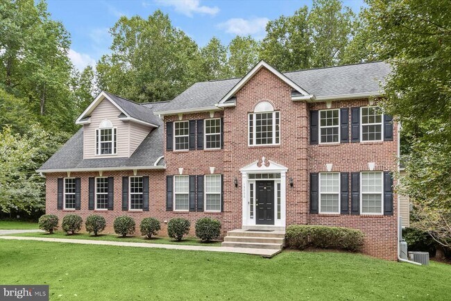 Foto del edificio - 15900 Tanyard Rd