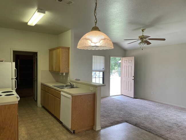 Foto del edificio - 1820 Copperas Cove Properties