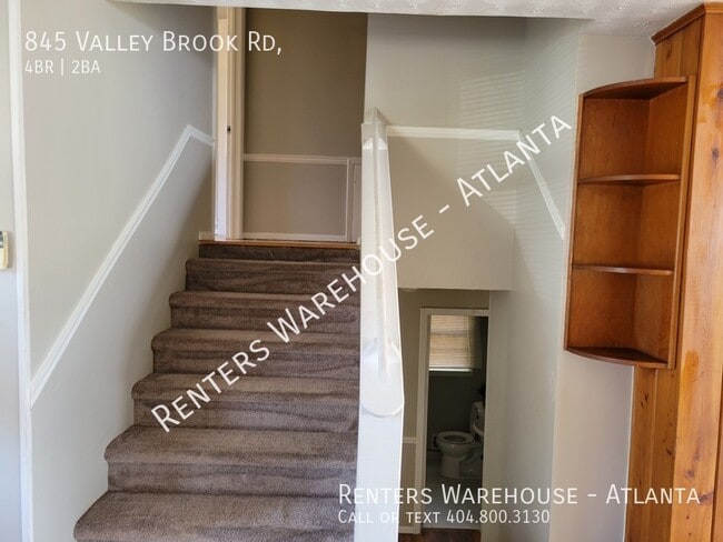 Building Photo - Spacious 4 Bedroom home in Decatur!