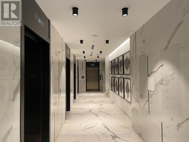 Photo du bâtiment - 82 Dalhousie St