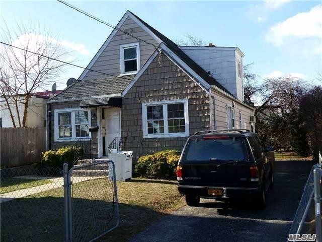 Primary Photo - 9 Arden Blvd