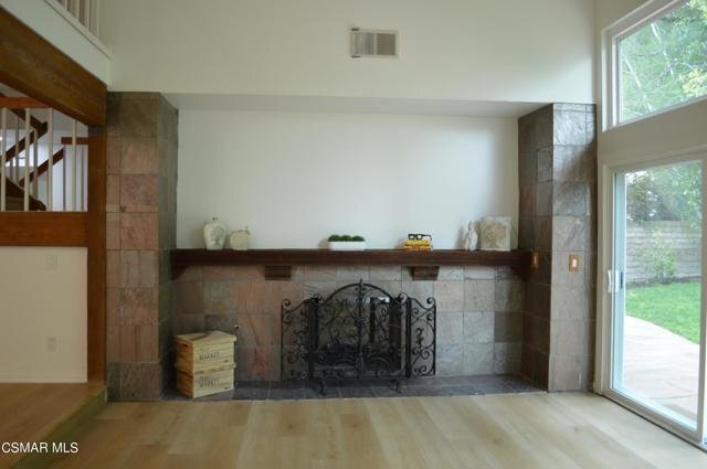 Foto del edificio - 675 Triunfo Canyon Road, Westlake Village,...