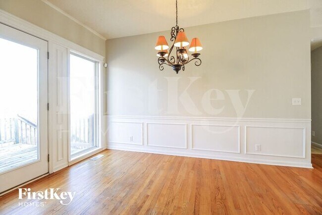Foto del edificio - 11031 N McKinley Ave