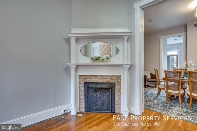 Building Photo - 130 Seaton Pl NW