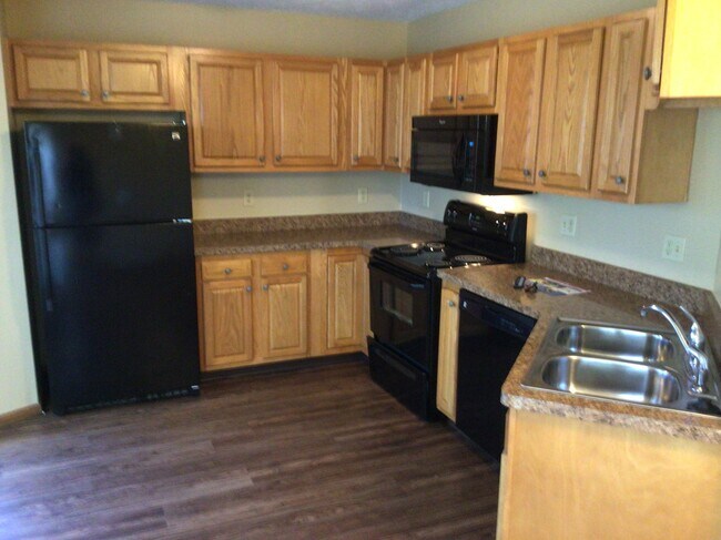 Foto del edificio - 4705 Norwich Ct