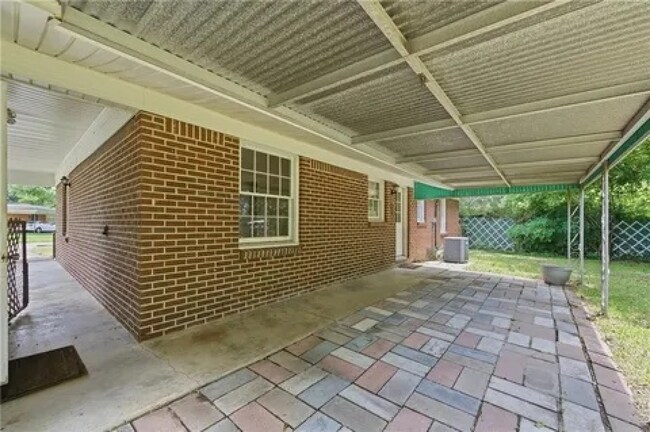 Foto del edificio - 3173 Ralston Rd