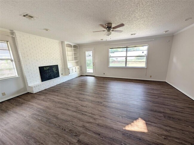 Foto del edificio - 8324 NW 19th St