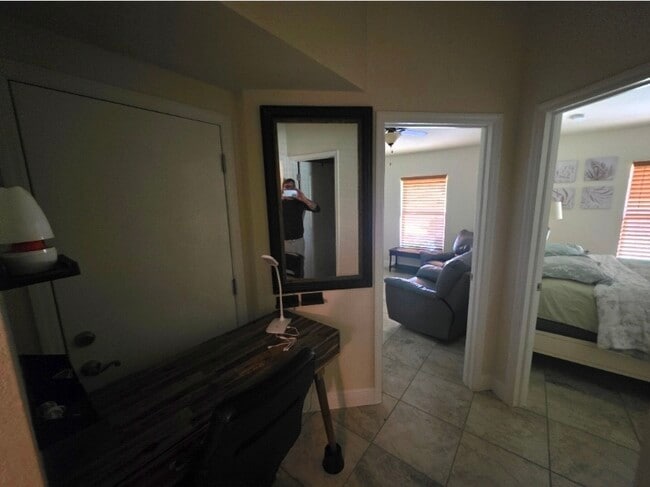 Foto del edificio - 6140 Stratton Rd