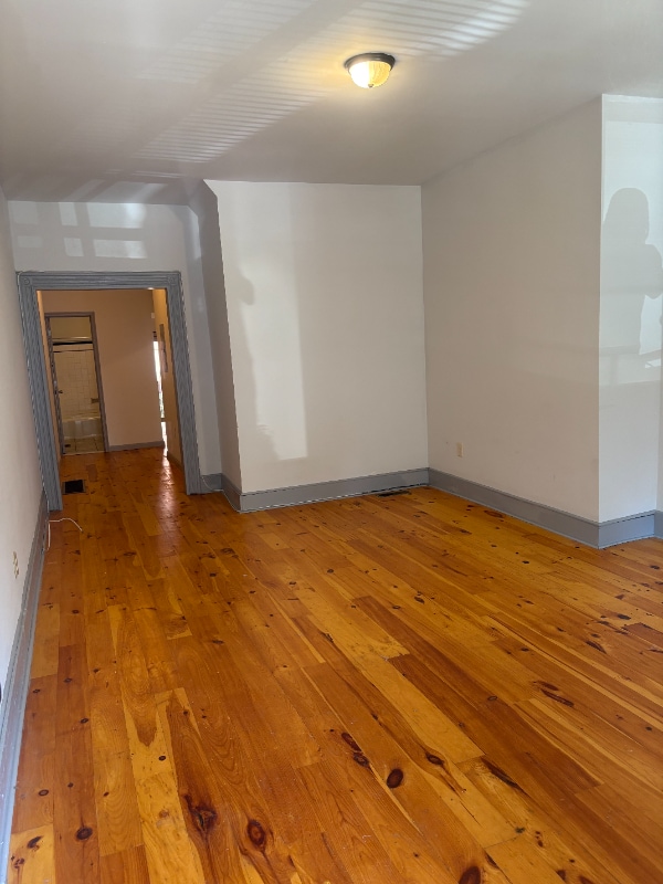 Foto del edificio - 429 W Bringhurst St
