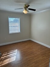 10214 Marine View Dr