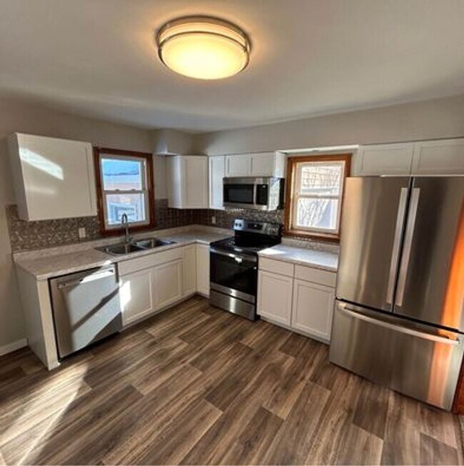 Foto del edificio - 412 S Fifth Ave Brandon, SD 57005