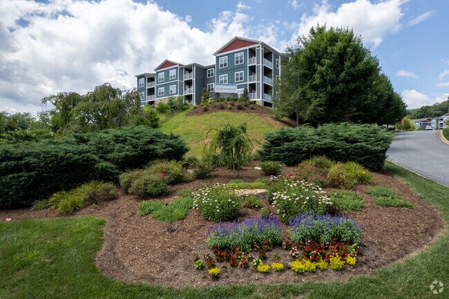 Foto del edificio - 10 Newbridge Apartments