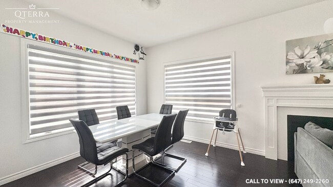 Building Photo - 60 Merivale St
