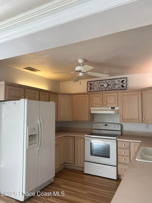 Foto del edificio - 832 Thomas Barbour Dr