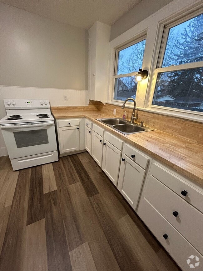 Firestone Park Student Apartments for Rent Akron, OH 10 Rentals