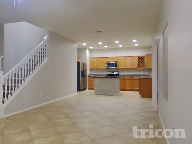 Foto del edificio - 9526 N 81st Dr