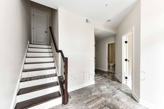 Photo - 3160 Yeager Dr House