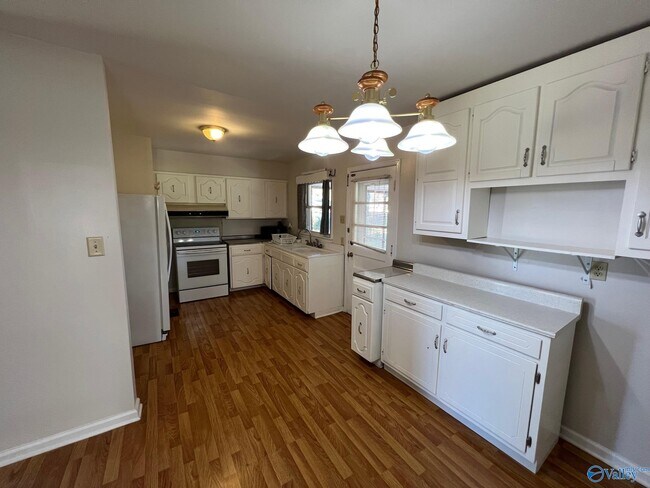 Foto del edificio - 2811 Thurman Rd SW