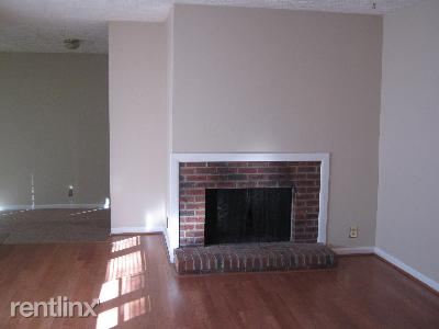 Building Photo - 503 Santa Fe Dr