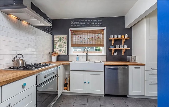 Foto del edificio - 734 N Maple St