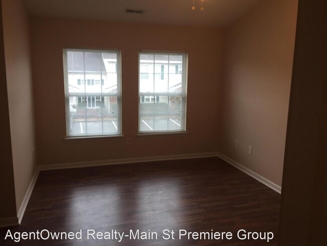 Building Photo - 3 br, 2.5 bath House - 402 Sandlewood Drive