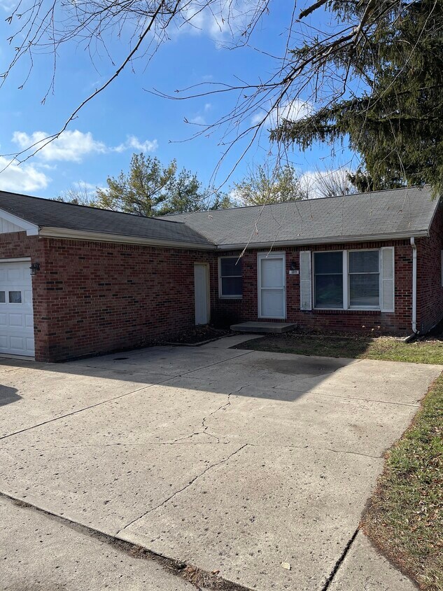 Primary Photo - 1811 Riley Rd