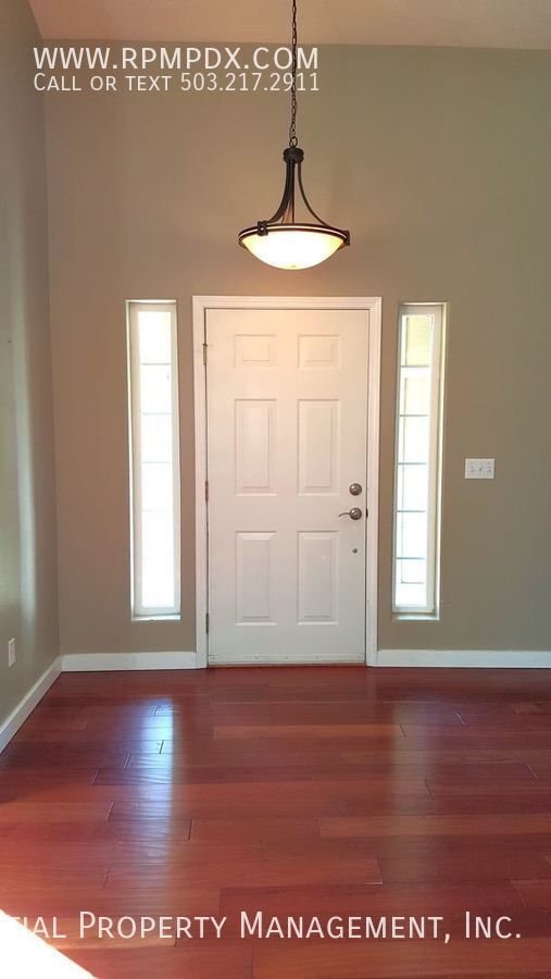 Foto del edificio - 15765 NW Hackney Dr