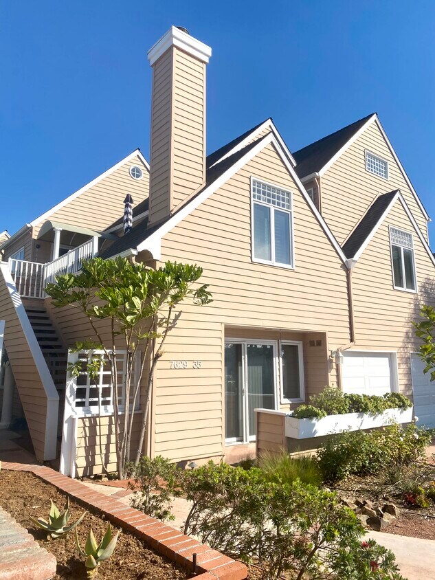 7629 Draper Ave Unit 7629 Draper, La Jolla, CA 92037 Condo for Rent