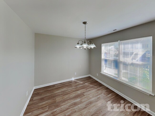 Building Photo - 3617 Sherbourne Ln