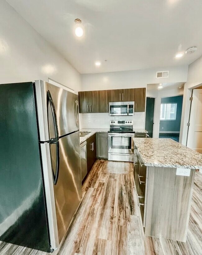 Foto del edificio - 591 Turin Way